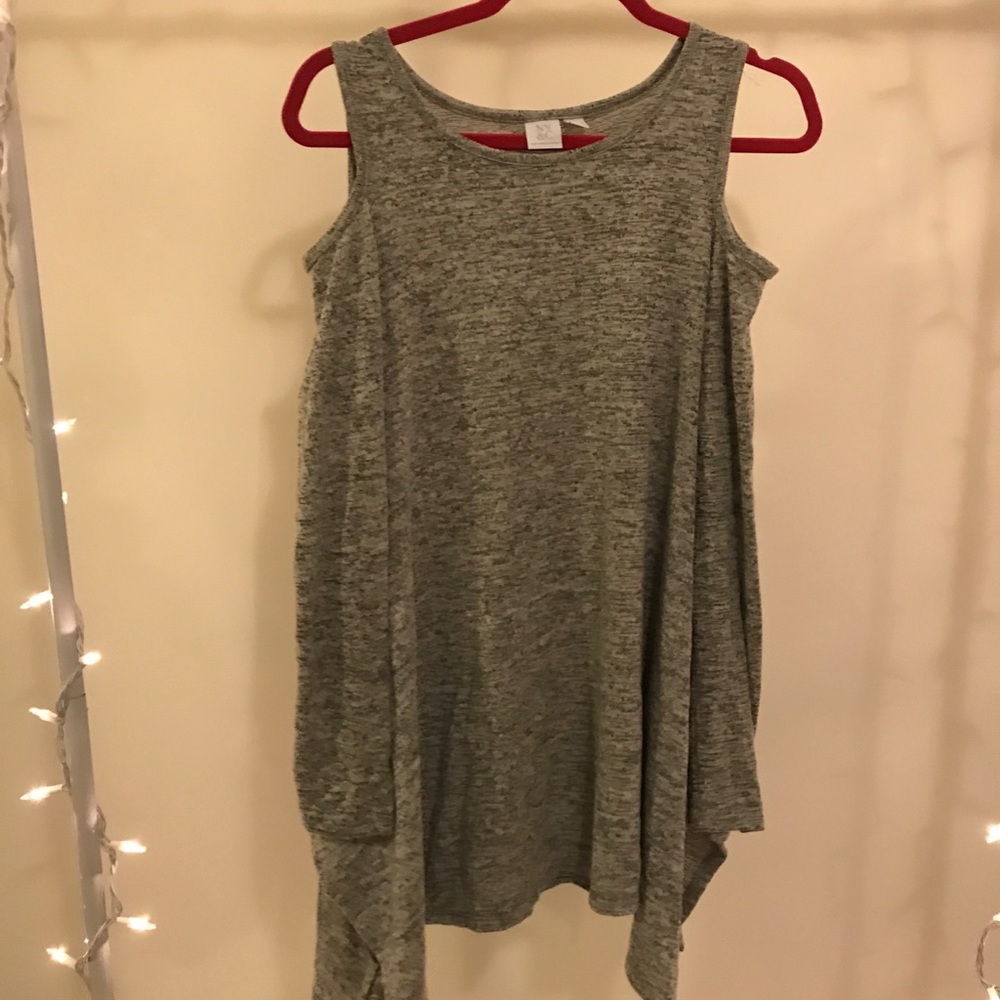 new york and company grey long sleeve